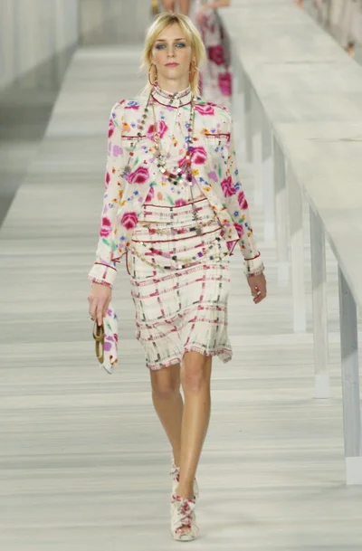 Look 7